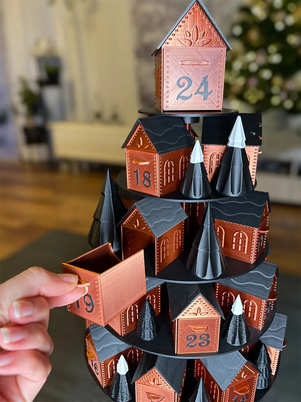 ADVENT 01 — Calendario de Adviento Escultórico